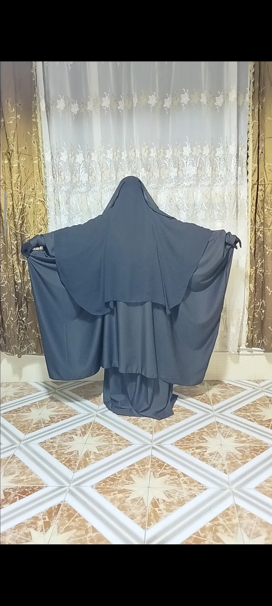 جلباب فراشة درع وتنورة